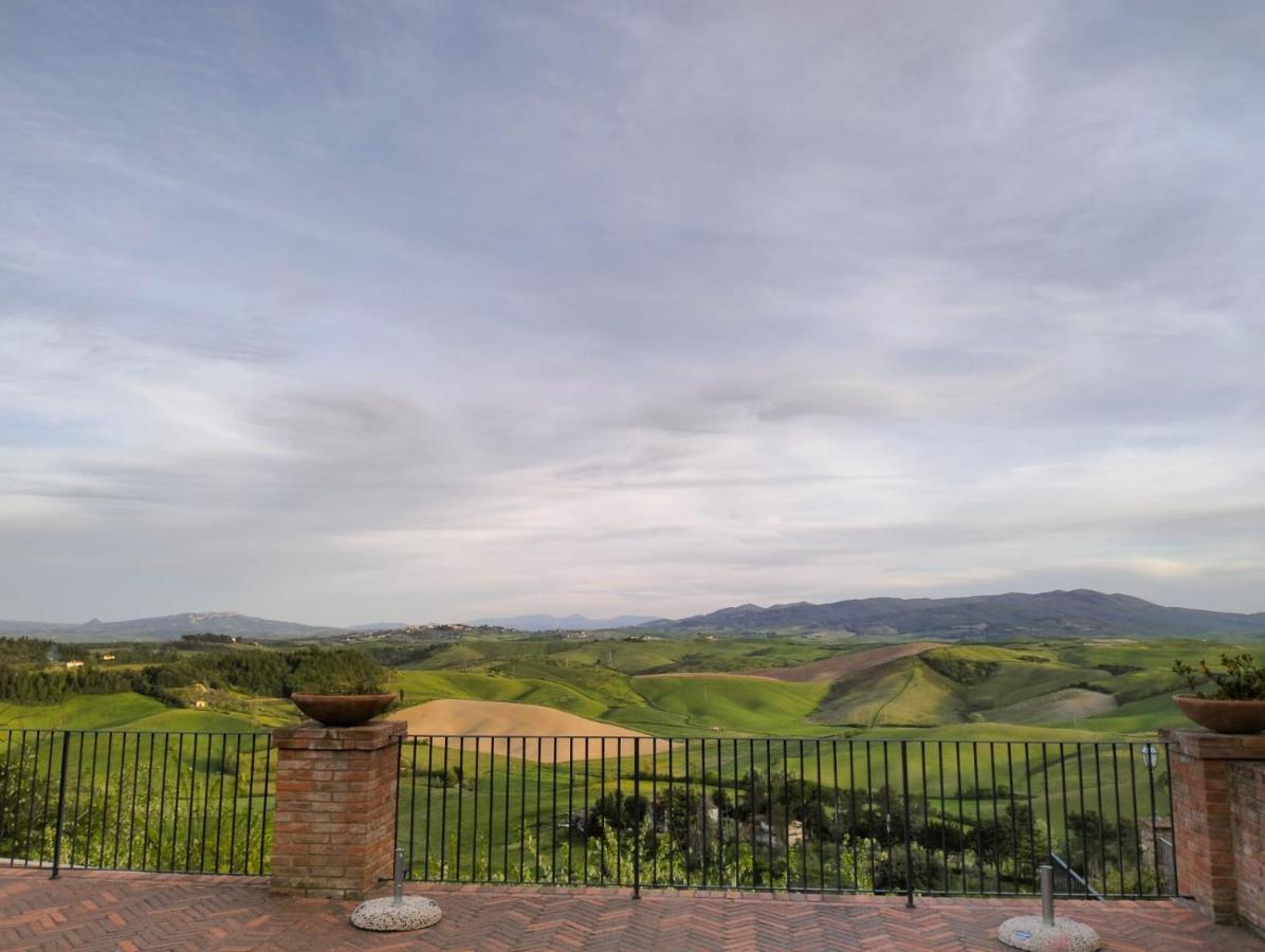 Il Sole Alla Terra Terricciola Exterior photo